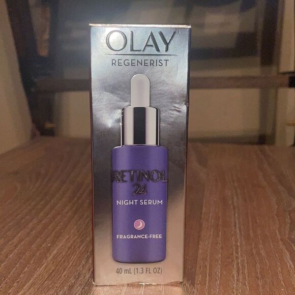 OLAY Regenerist Retinol24 Night Serum - Picture 2 of 6